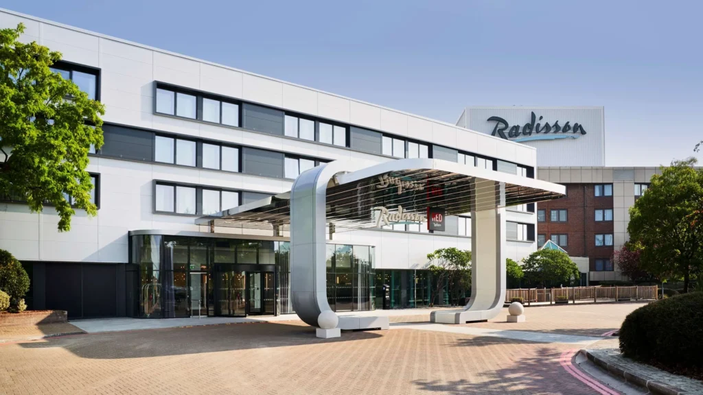 Radisson Hotel London Heathrow