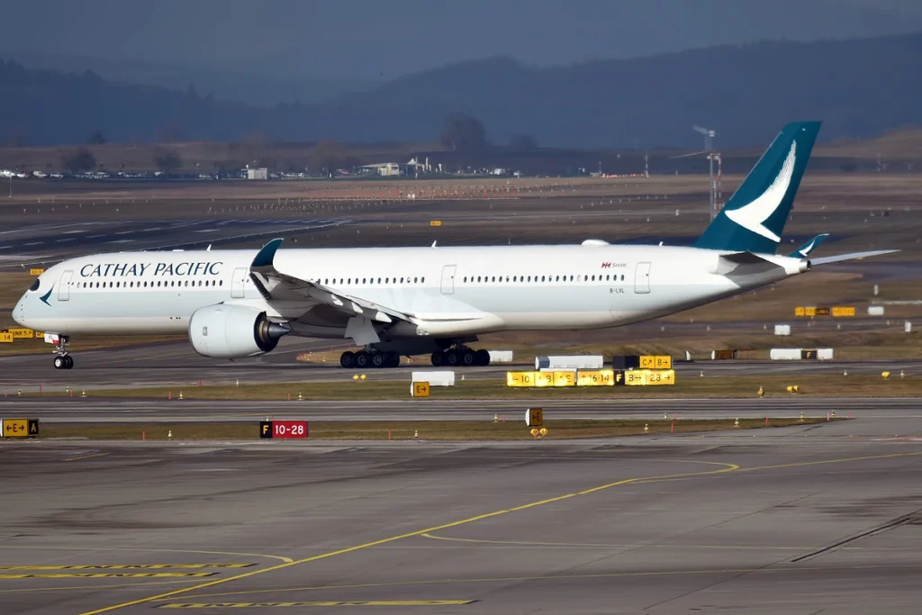 Cathay Pacific Repairs Three out of 15 A350 having Issues