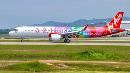 AirAsia Takes Delivery of 1st Airbus A321LR