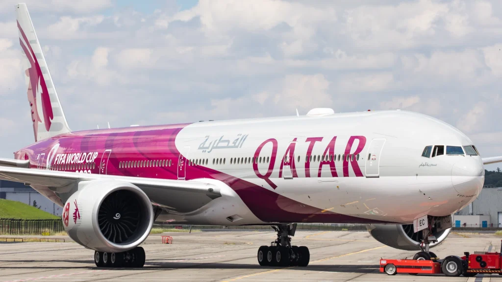 Qatar Airways Launches the World’s First Boeing 777 Starlink-Equipped Flight, Taking the Future of In-flight Connectivity to New Heights