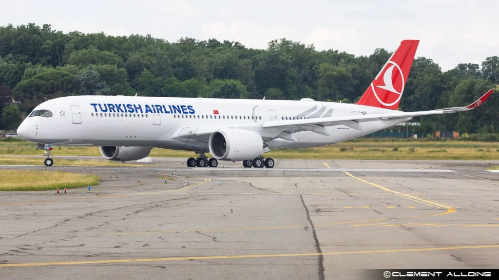 Turkish Airlines Airbus A350