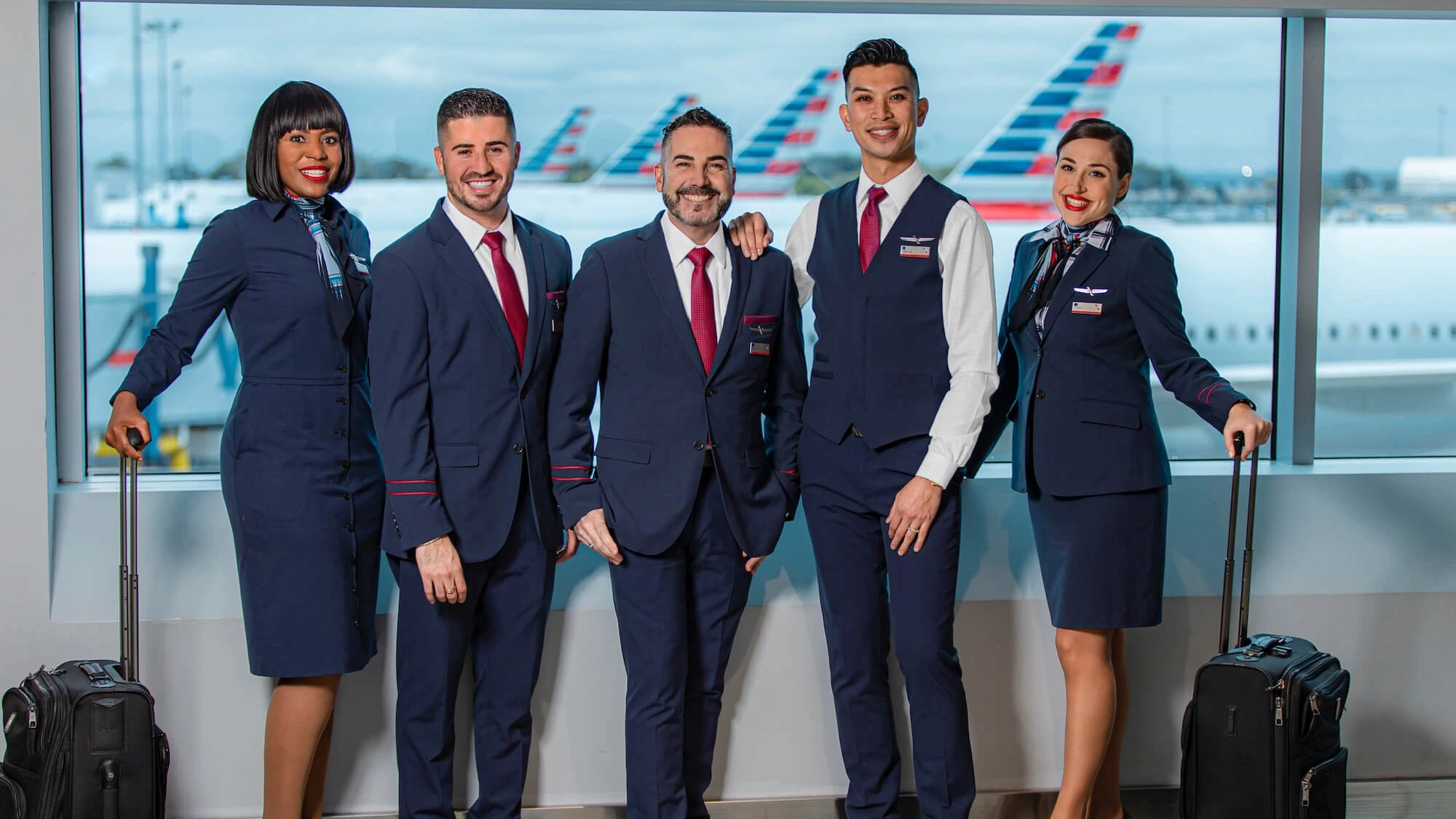 Comissários de bordo da American Airlines se revoltam com treinamento CBT de 8 horas