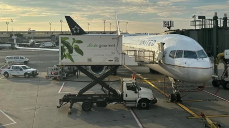 Florida Man Assaults Passengers on United San Francisco to Washington Flight