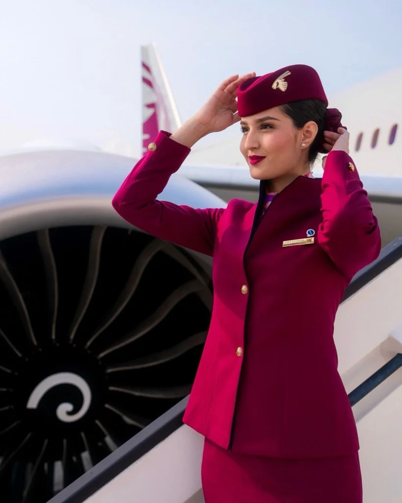 air hostess qatar airways salary