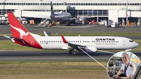 Never GiveUp: Qantas Pilot Jeremy Fights Diabetes to Fly Boeing 737 Again 14-years Later