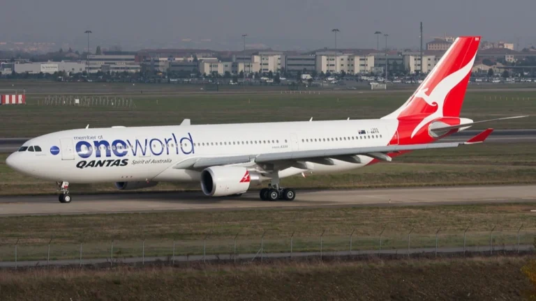 Qantas Airbus A330