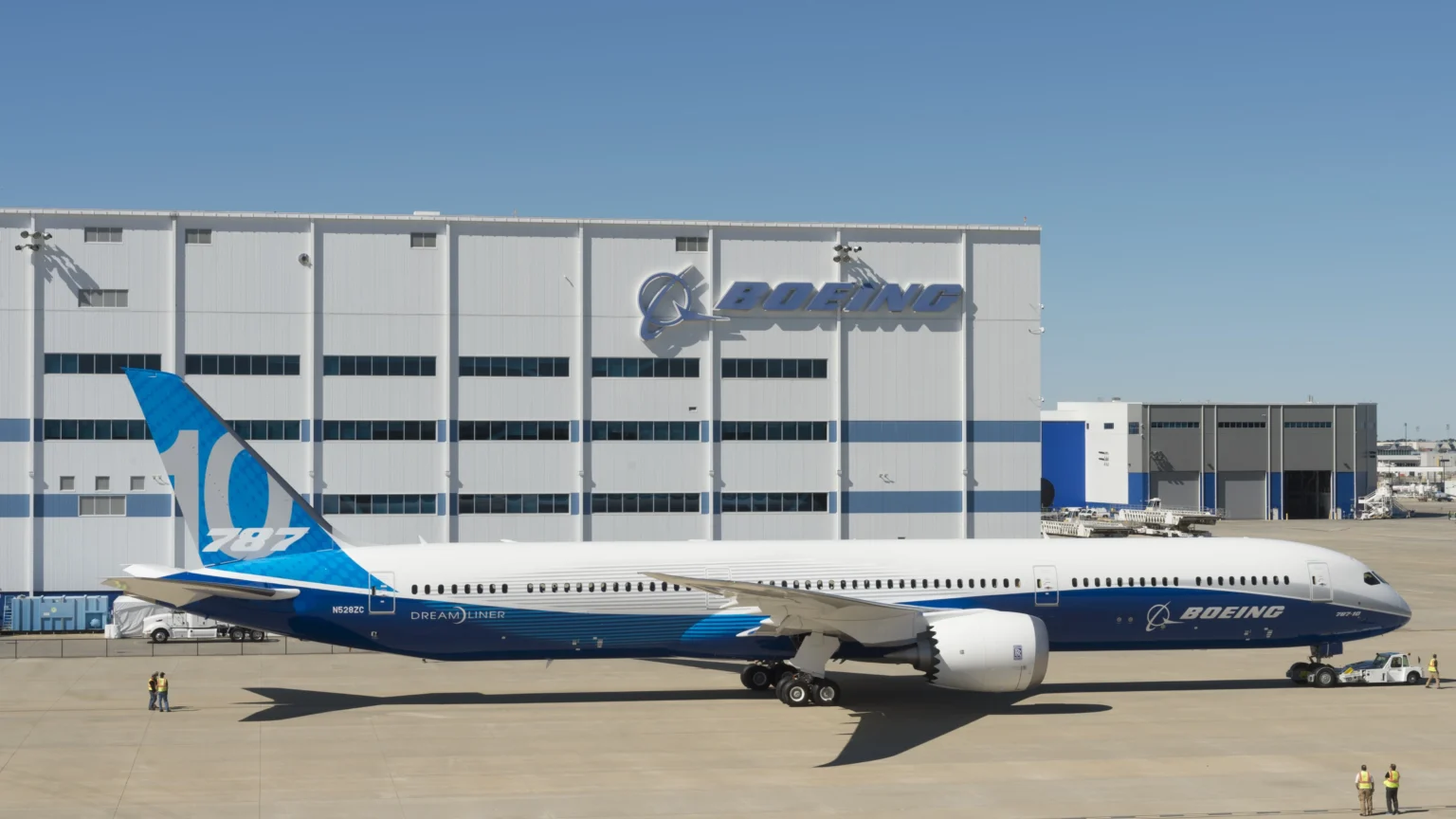 FAA Restores Boeing Authority to Self-Certify New 737 MAX and 787 Jets