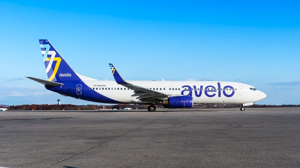 Avelo Airlines (XP) is expanding its operations in North Carolina, announcing two new bases at Concord-Padgett Regional Airport and Wilmington International Airport.