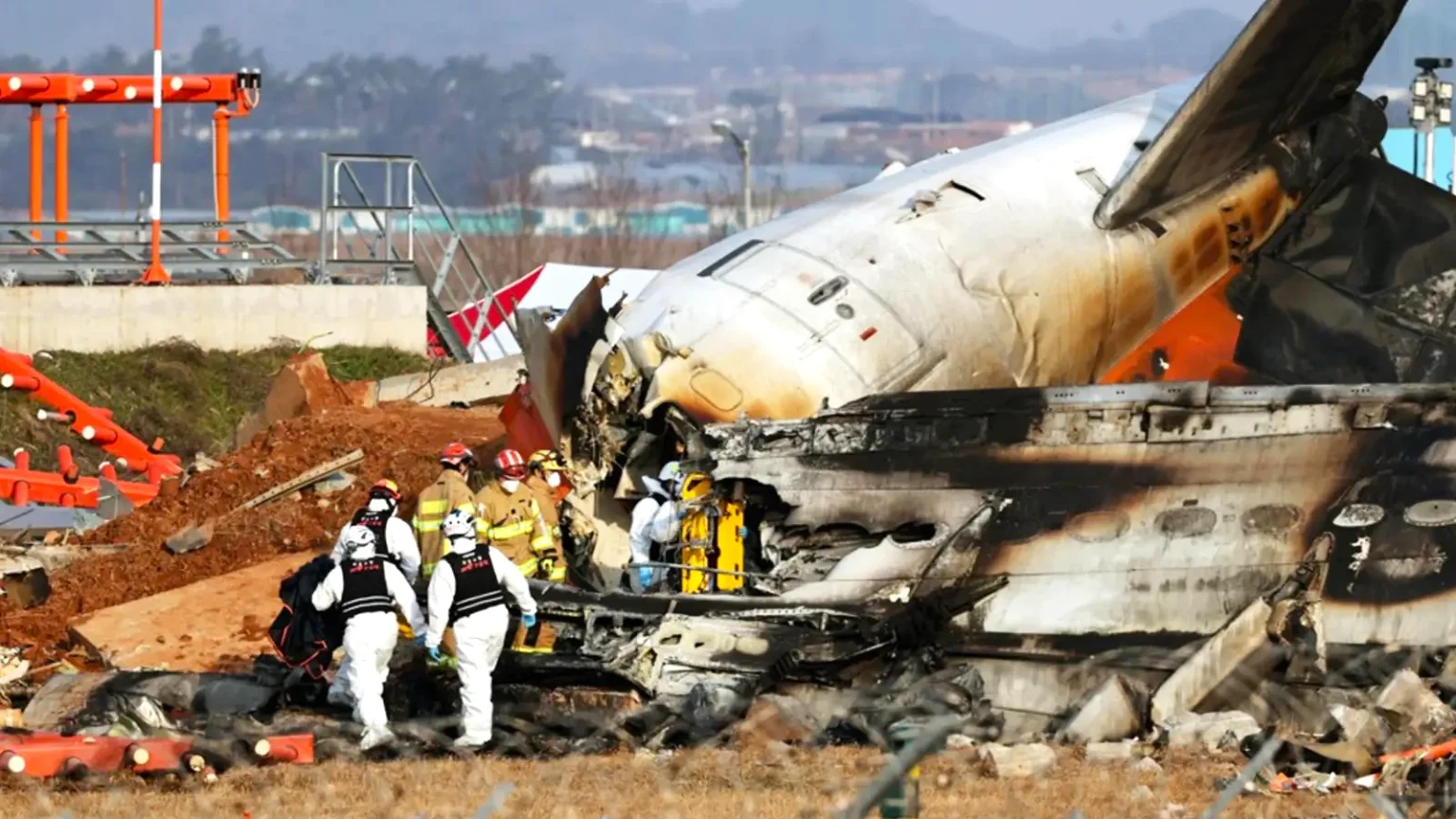 Families of Jeju Air 737 Crash Victims File Lawsuits Against Boeing