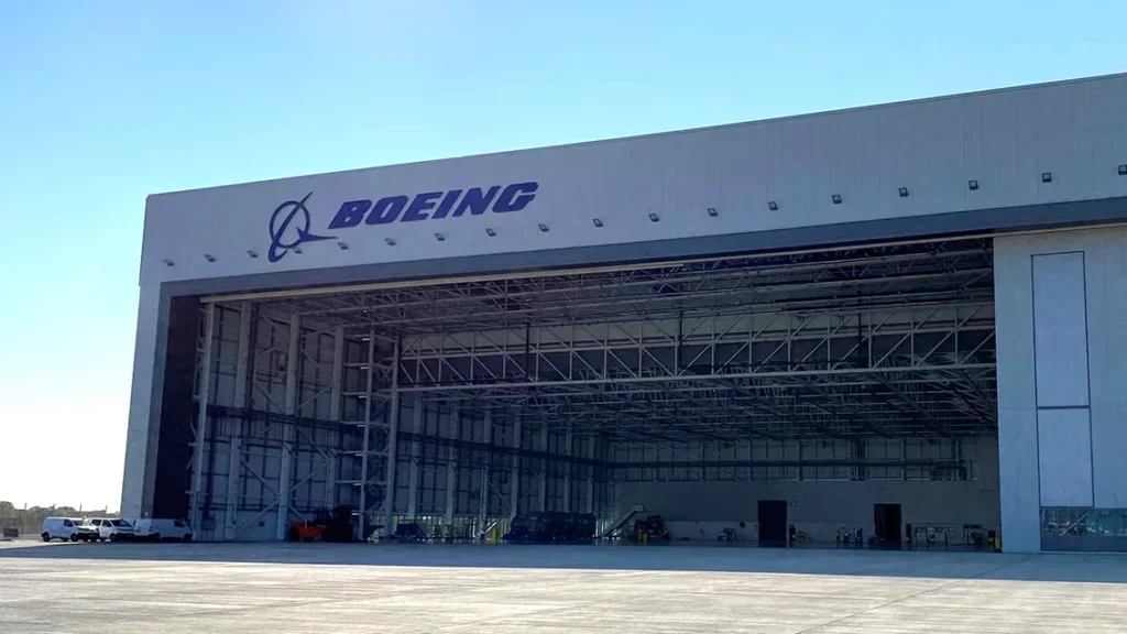 British Airways (BA) will begin strategic expansion of its maintenance capabilities through the acquisition of Boeing's hangar facilities and MRO operations at Gatwick Airport (LGW).