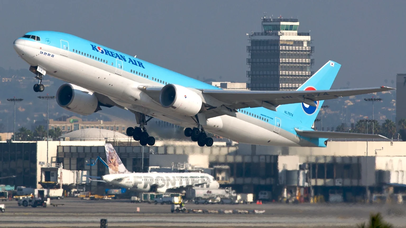 Korean Air to Replace First Class with Premium Economy on 777