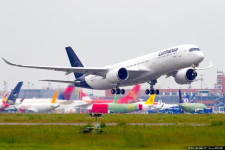 Top 10 Best Hybrid Airlines in the World in 2026