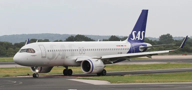 SAS Flight Diverts to Brussels After A Pilot Incapacitation