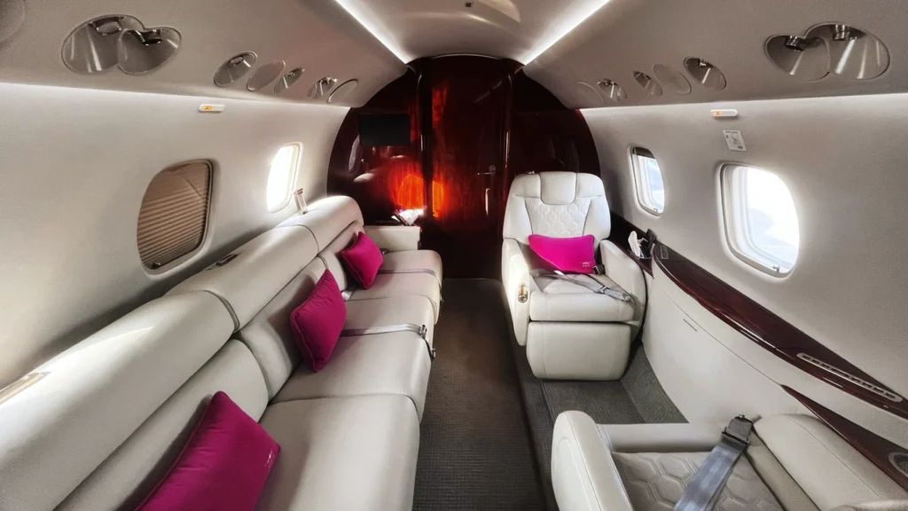 Private Jet Cabin Crew Salary in India in 2025