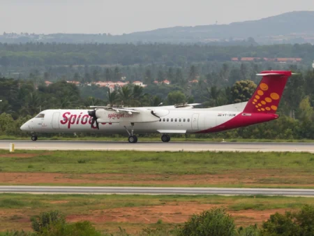SpiceJet Flight Makes Emergency Landing at Chennai After Tyre Burst