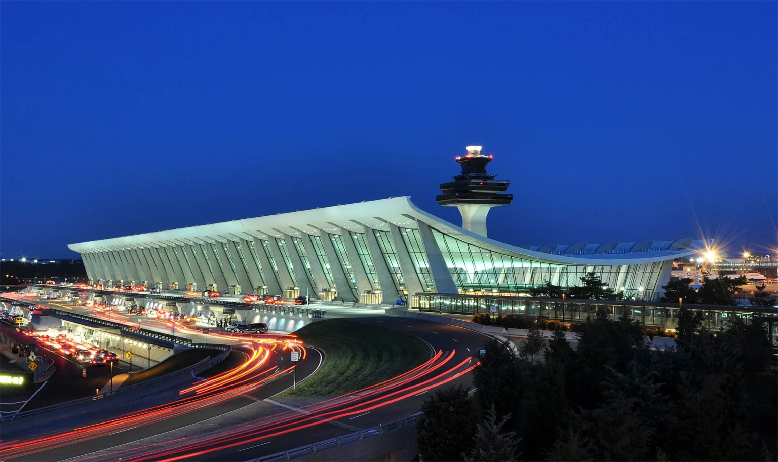 Washington Dulles Airport Reveals Historic $22 Billion Upgrade with Largest Parking in the World