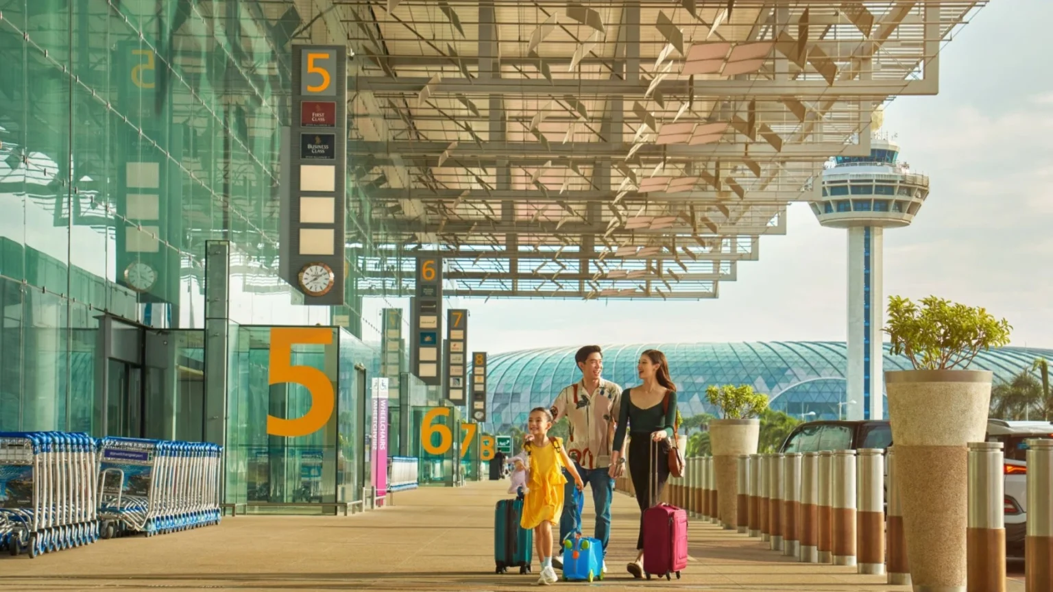 10 Best Airports in the World for Layovers in 2026, No.7 Will Surprise You!!