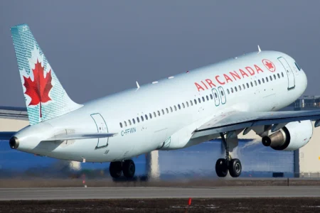 Air Canada Flight Diverted to Chicago After Passenger Disturbance