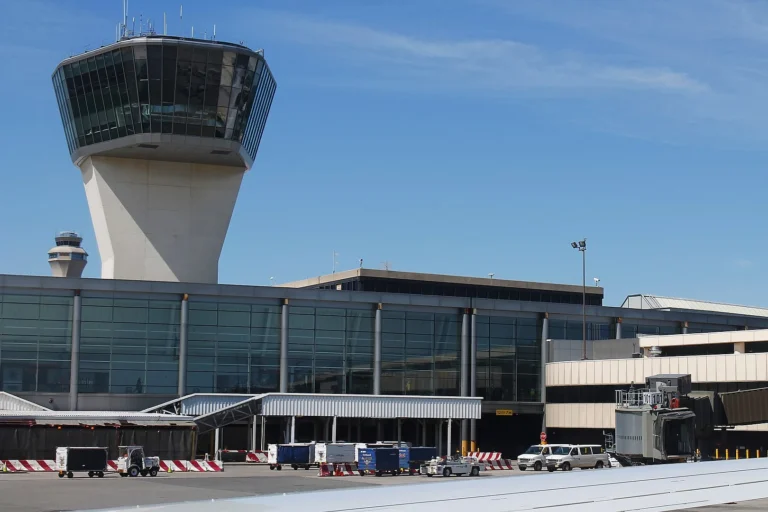 Newark Airport ATC FAA Leave Jobs