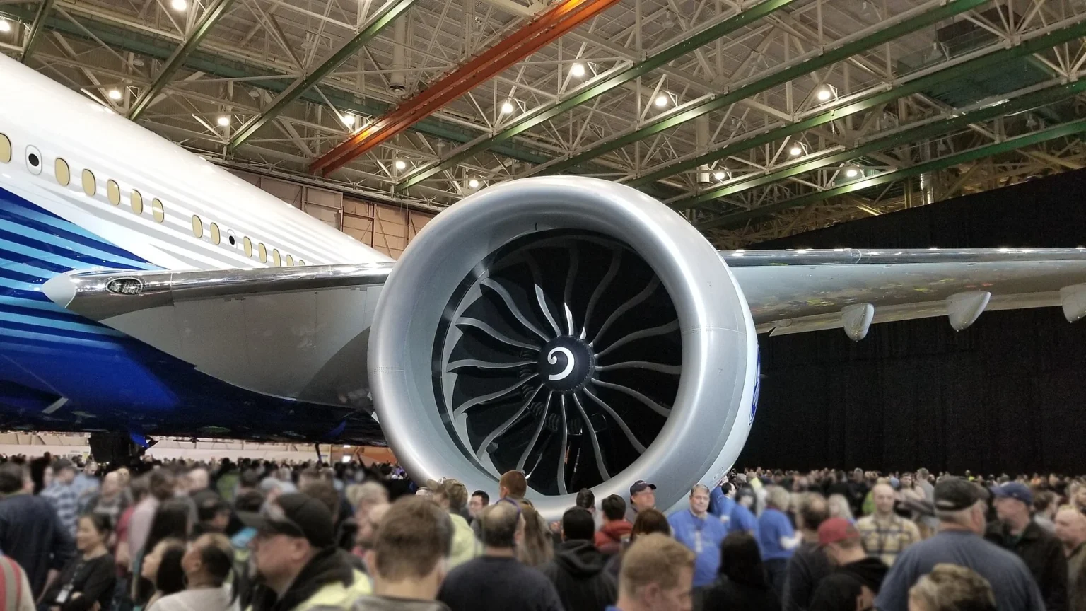 Boeing Expects GE9X Engine Deliveries to Resume as 777-9 Certification Advances