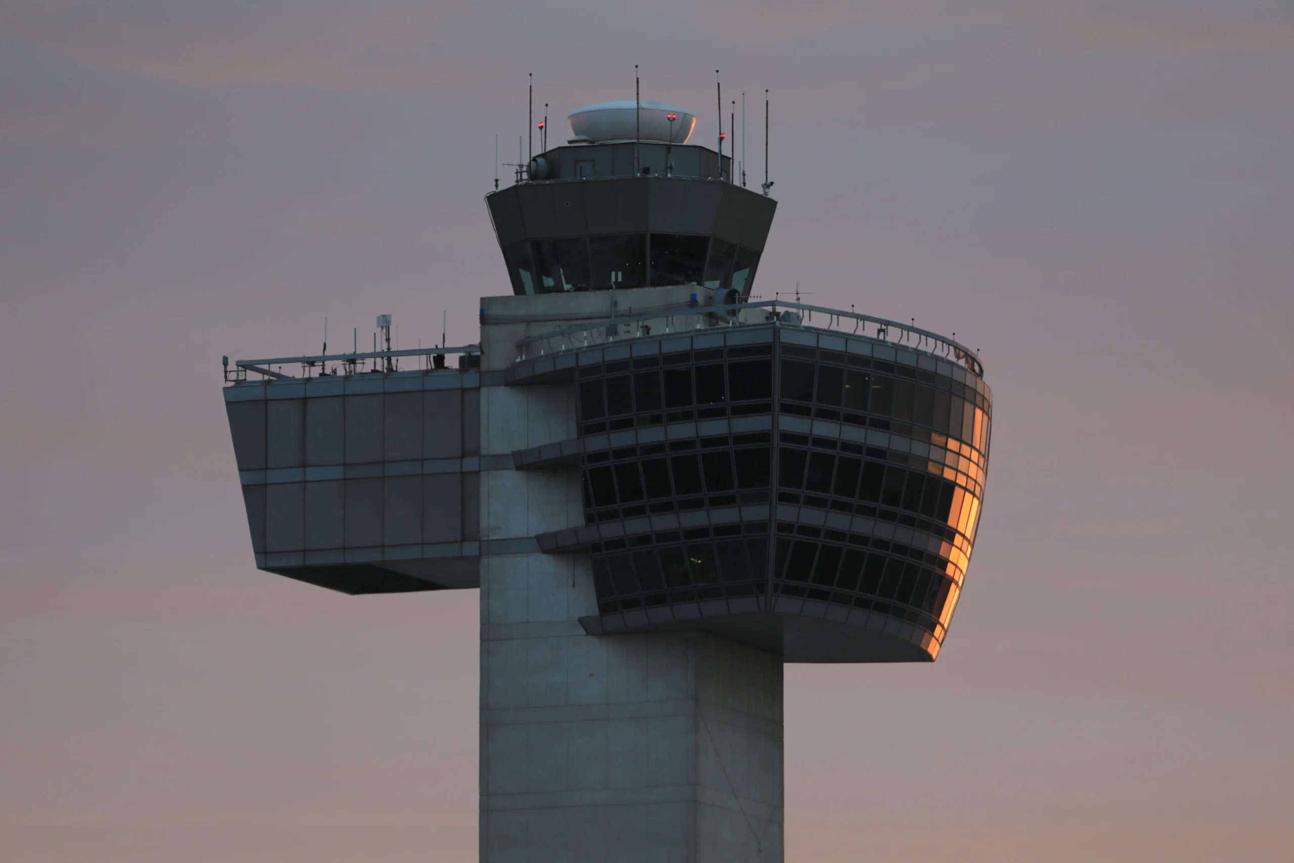 Air Traffic Controller Slams Ryanair CEO Over ‘Shameful’ Remarks