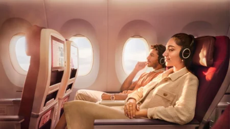 Cabin Crew Shares 6 Tips for A Comfortable and Relaxing Long-Haul Flights