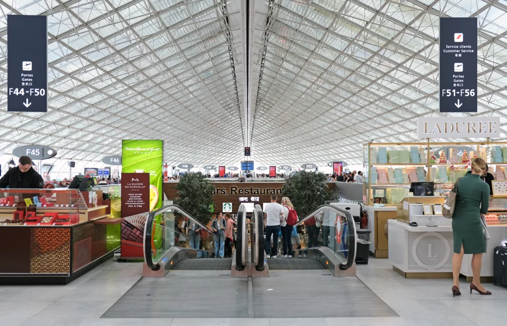 Top 10 Most Luxurious Airports in the World