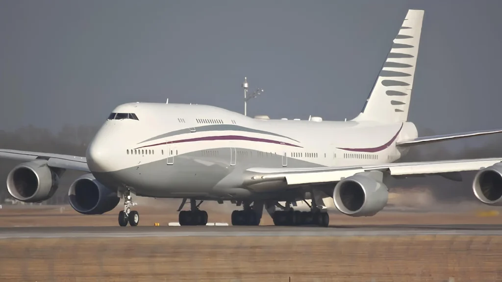 Qatari Family 747 - Interim Air Force One