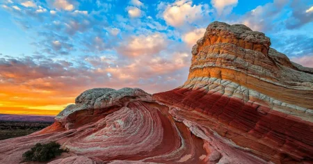 10 Unique Places in the US that Look Like Out of the World