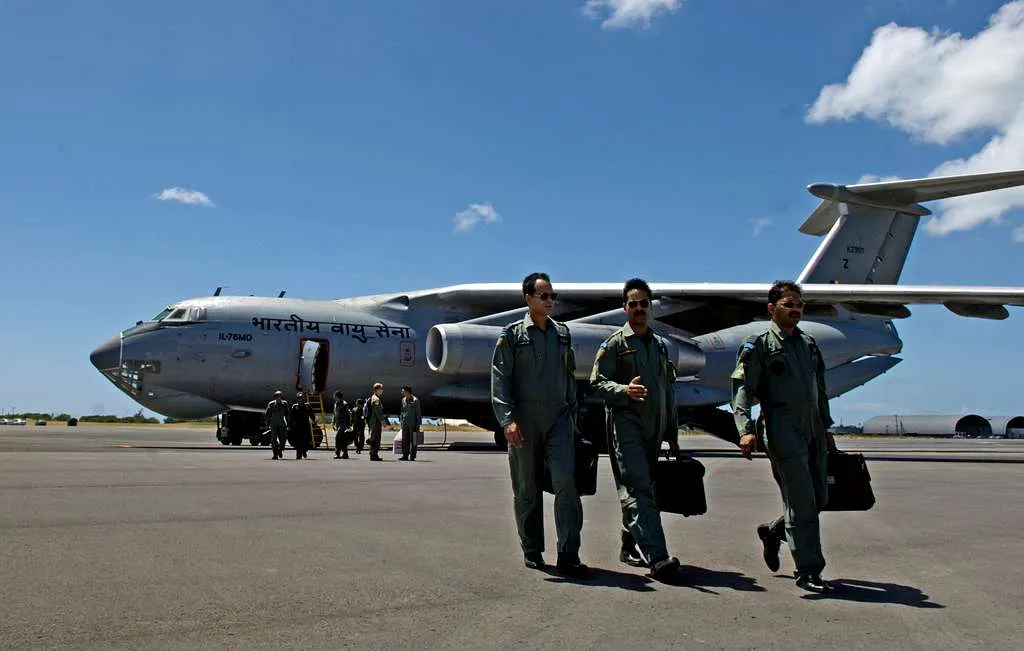 Top 10 Fighter Jets in the World in 2025