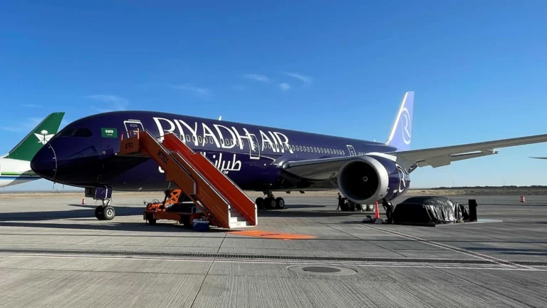 Riyadh Air Boeing 787
