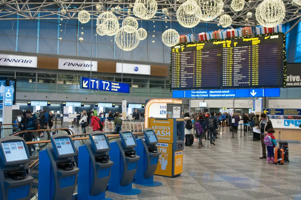 Top 10 Best Airports for Immigration in the World in 2025