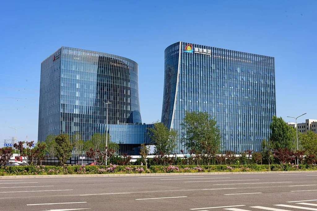 Top 10 Largest Luxurious Hotel Chains in the World by Numbers