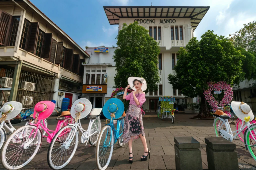 Top 10 Best Cities for Dating and Falling in Love in 2025