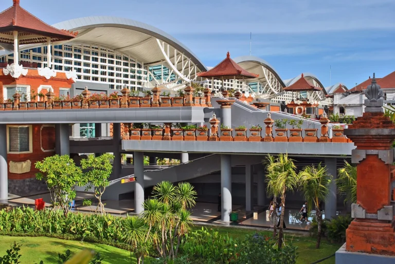 Three Airlines Eyes New Flights to the Most Beautiful Island in Asia