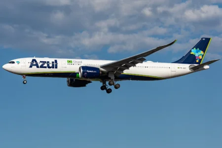 Azul Airbus A330 Diverts to Recife After Pilot Incapacitation