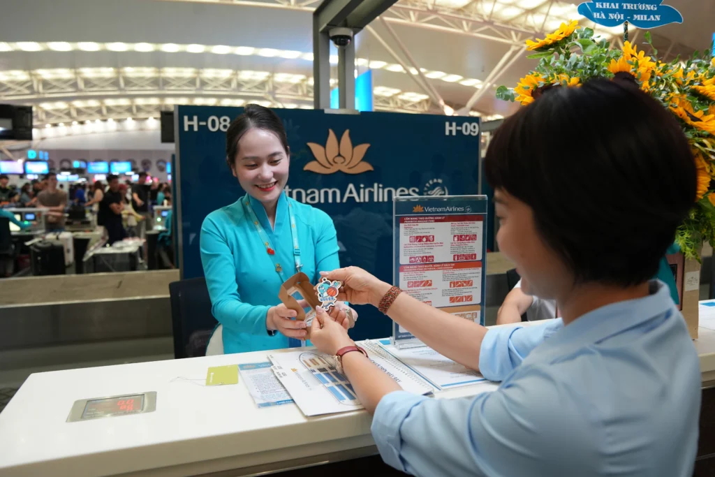 Passengers on the Inaugural Hanoi–Milan Flight Check In at the Airport
