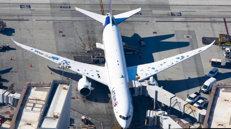 LATAM Boeing 787