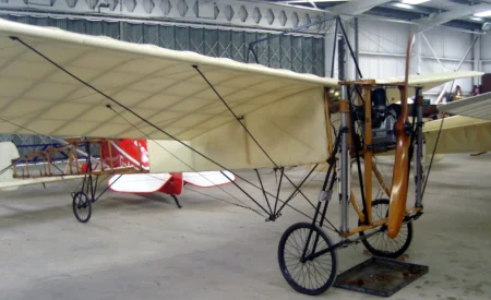10 Oldest Airworthy Planes in the World that Are Still Flying