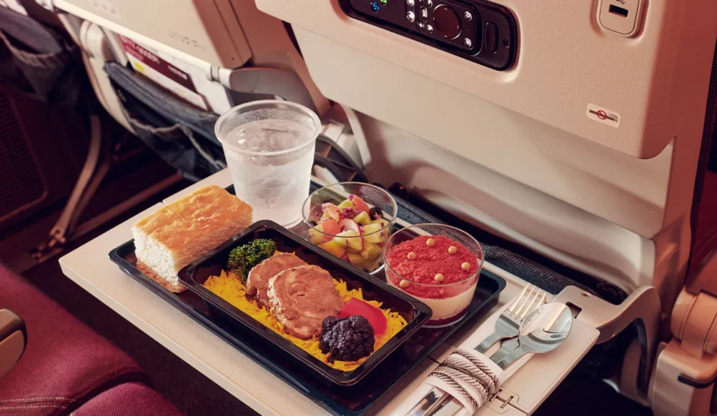 Is It Rude to Eat First on a Flight? Airline Etiquette Explained