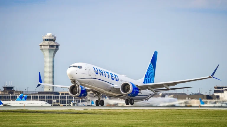 United Airlines Boeing 737