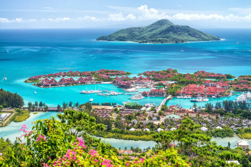 Top 10 Most Luxurious Vacations in the World for Elite Travelers in 2026