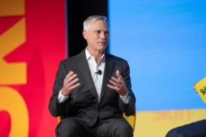 American Airlines CEO Salary in 2026