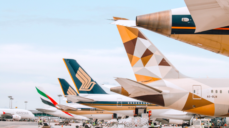 Singapore Airlines Qantas Emirates Etihad at Changi Airport