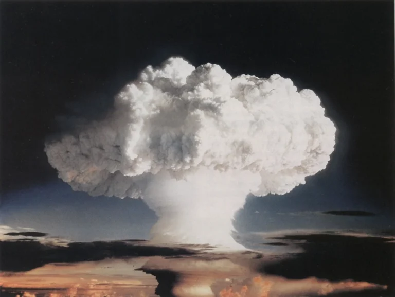 World’s Largest Economy Resumes Full Nuclear Testing: Experts Predict Backfire US Full Nuclear Testing