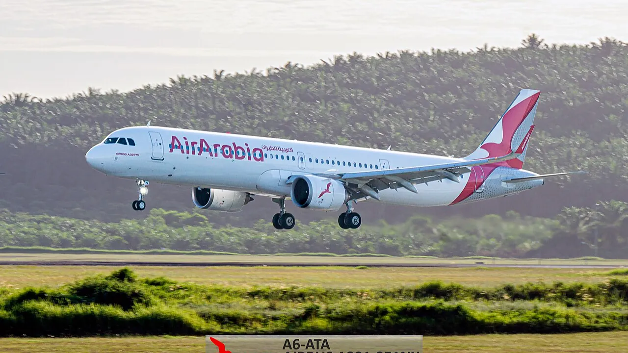 Air Arabia flight services at London Gatwick