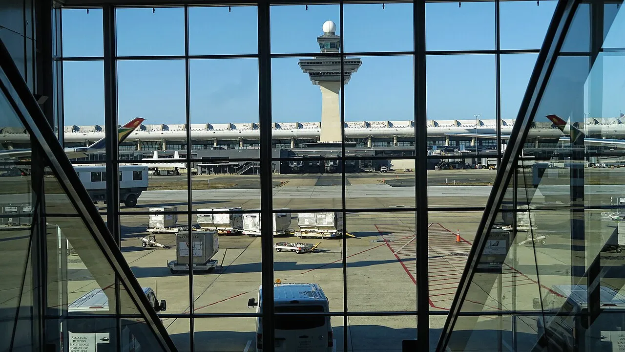 Dulles International Airport People Mover Accident Sends 18 to Hospital