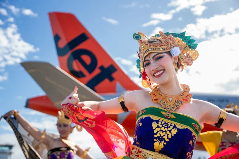 Jetstar Expands Melbourne Avalon with New Flights to These 3 Destinations Jetstar to launch new flights from Sunshine Coast to Bali from $199^ with easy connections to Singapore