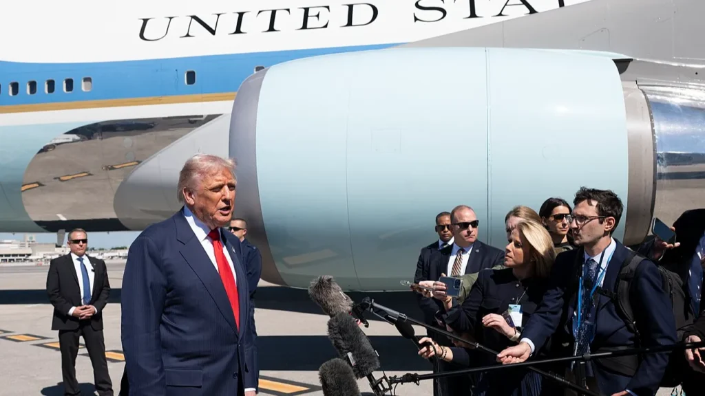 Largest Economy in the World Extends Travel Ban to Over 30 Countries