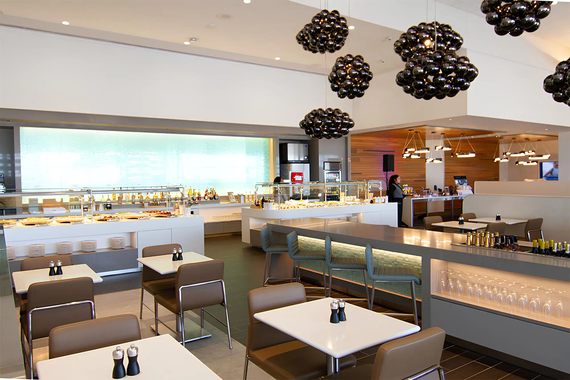 O Admirals Club e o Flagship Lounge da American Airlines melhoram a experiência gastronômica